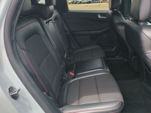 Used 2025 Ford Escape ST-Line FWD image 25