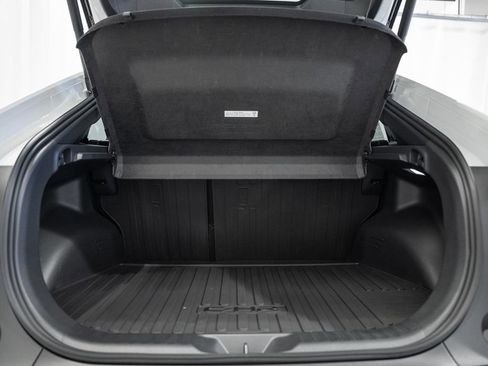 New 2026 Toyota C-HR AWD/4WD image 10