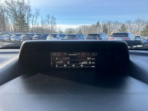 Used 2021 Subaru Forester Limited image 31