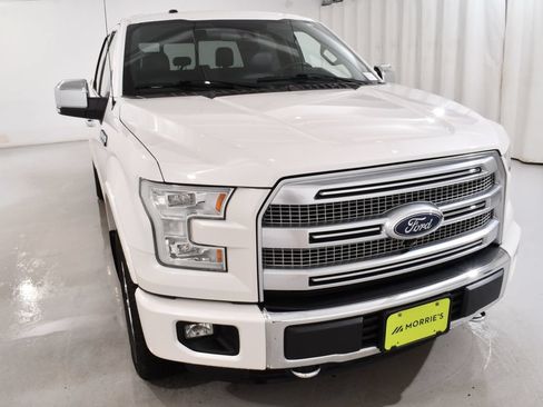 Used 2016 Ford F150 Platinum w/ Equipment Group 701A Luxury AWD/4WD image 4