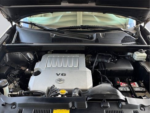 Used 2013 Toyota Highlander Limited FWD image 8