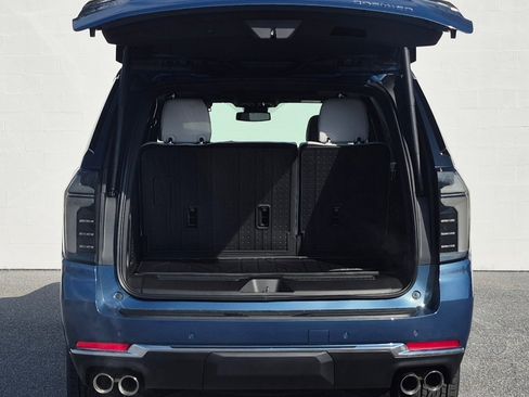 New 2026 Chevrolet Tahoe Premier w/ Sun And Tow Package AWD/4WD image 18