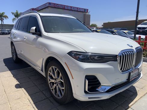 Used 2019 BMW X7 xDrive40i w/ Premium Package AWD/4WD image 1