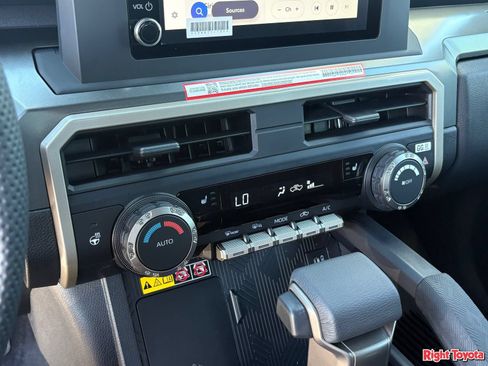 New 2026 Toyota Tacoma SR5 AWD/4WD image 21