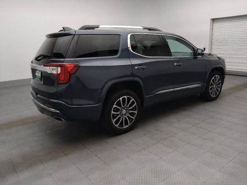 Used 2020 GMC Acadia Denali w/ Technology Package FWD image 10