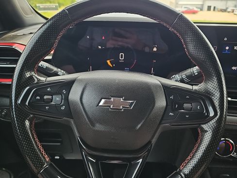 Used 2025 Chevrolet TrailBlazer RS w/ Driver Confidence Package FWD image 21