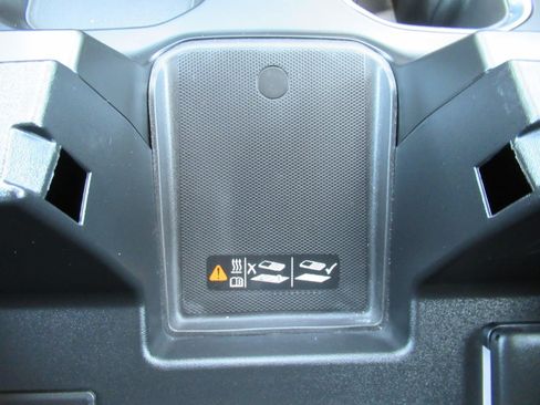 Used 2023 Chevrolet Silverado 1500 LTZ w/ Z71 Off-Road Package AWD/4WD image 26