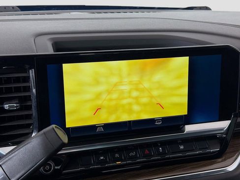 Used 2024 Chevrolet Silverado 1500 LT image 34