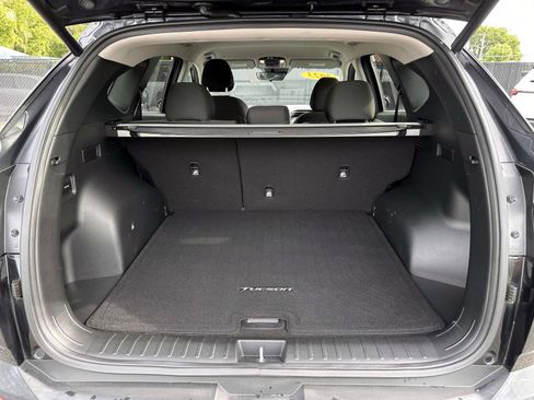 Used 2023 Hyundai Tucson SEL AWD/4WD image 7