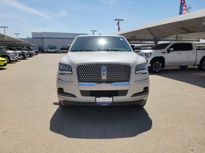 Used 2024 Lincoln Navigator Premiere