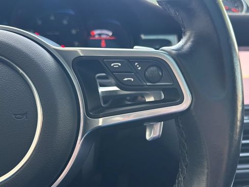 Used 2021 Porsche Macan AWD/4WD image 21