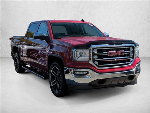 Used 2018 GMC Sierra 1500 SLT image 3