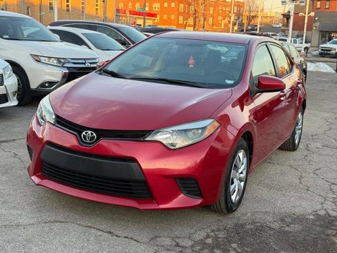 Used 2014 Toyota Corolla LE image 3