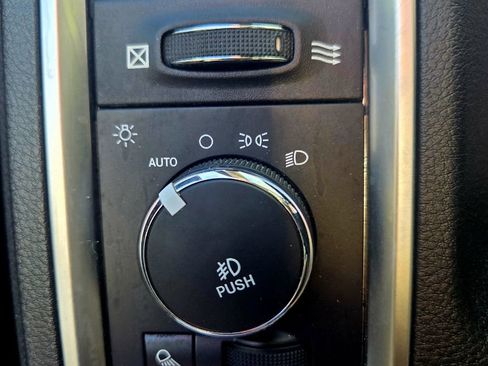 Used 2016 RAM 1500 Big Horn image 15