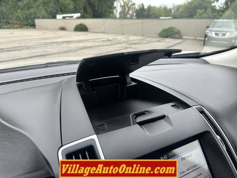 Used 2017 Ford Edge SEL w/ Utility Package FWD image 18