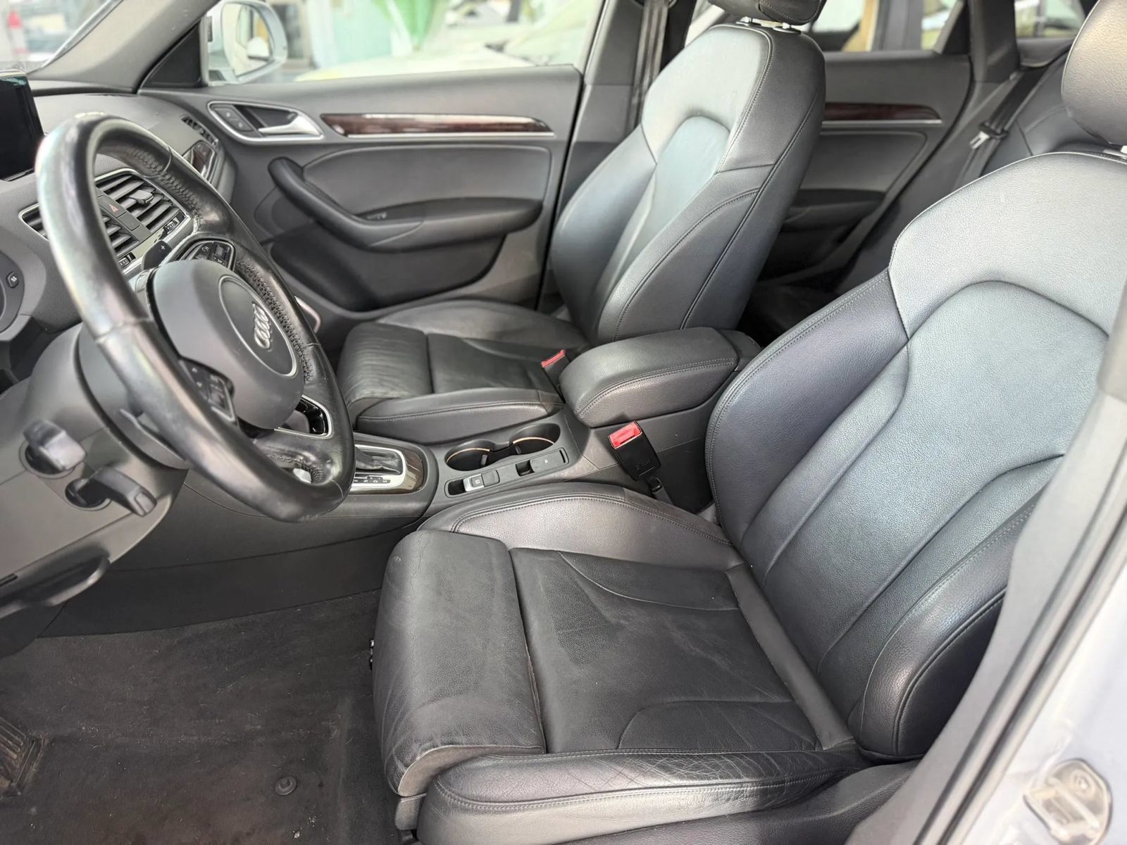 Used 2016 Audi Q3 2.0T Prestige w/ Prestige Package AWD/4WD image 4