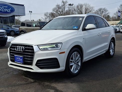Used 2018 Audi Q3 2.0T Premium w/ Convenience Package image 3