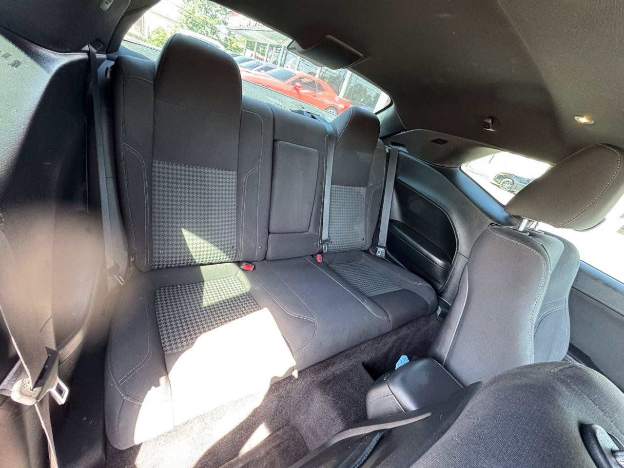 Used 2019 Dodge Challenger SXT RWD image 10