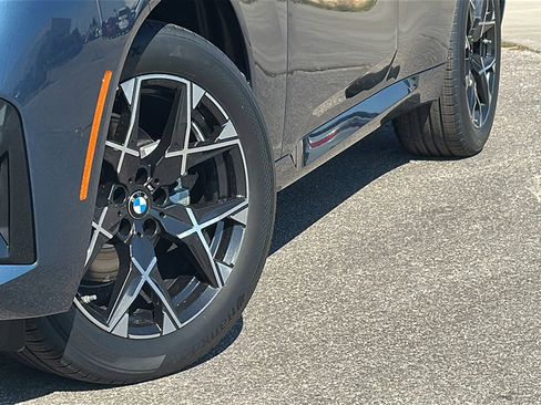 New 2026 BMW X3 xDrive30 w/ Premium Package image 3