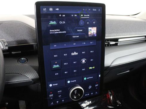 Used 2023 Ford Mustang Mach-E Premium image 36