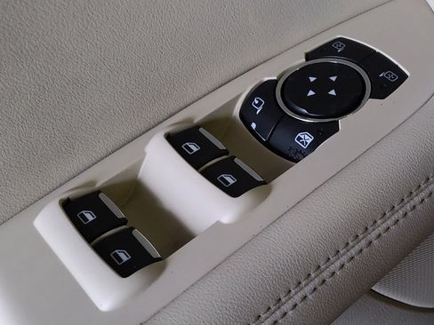 Used 2017 Lincoln MKZ Reserve image 27