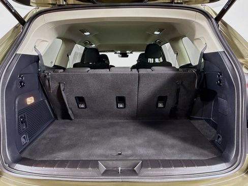 Used 2023 Subaru Ascent Premium w/ Convenience Package image 28