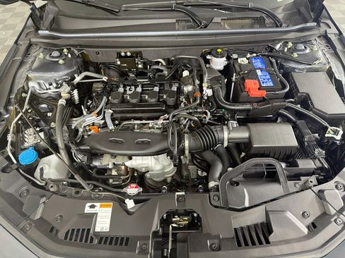 Used 2025 Honda Accord SE image 32