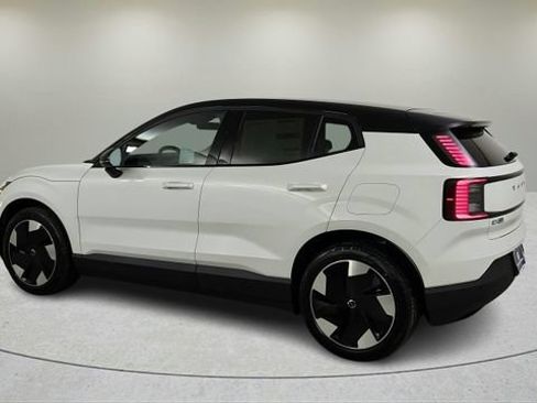 New 2026 Volvo EX30 Plus w/ Protection Package Premier AWD/4WD image 6