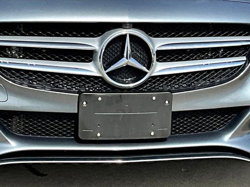 Used 2017 Mercedes-Benz C 300 4MATIC Sedan image 12