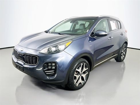 Used 2017 Kia Sportage SX image 3