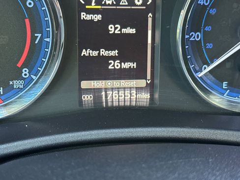 Used 2019 Toyota Corolla SE FWD image 21