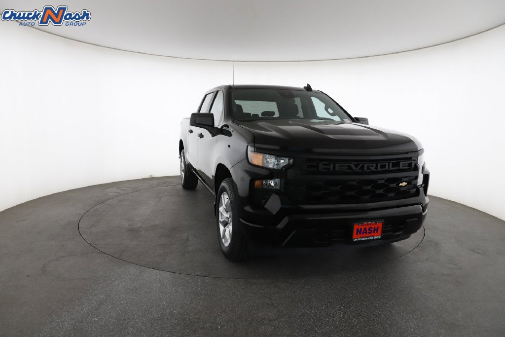 Used 2024 Chevrolet Silverado 1500 Custom AWD/4WD image 3
