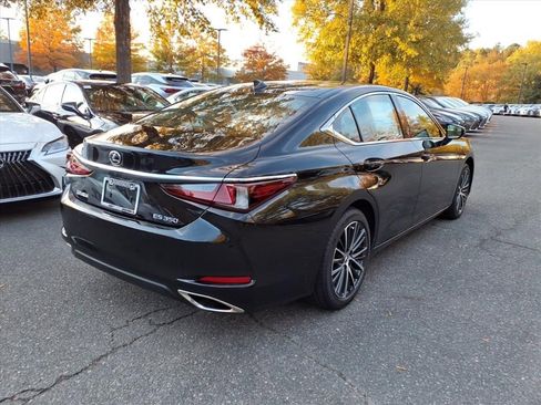 New 2025 Lexus ES 350 w/ Premium Package image 3