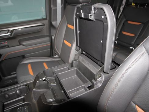 Used 2026 GMC Sierra 1500 AT4 w/ AT4 Premium Package AWD/4WD image 24