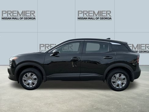 New 2026 Nissan Kicks S image 8