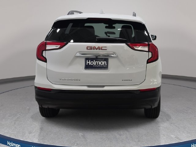 Used 2023 GMC Terrain SLE w/ Driver Convenience Package AWD/4WD image 7