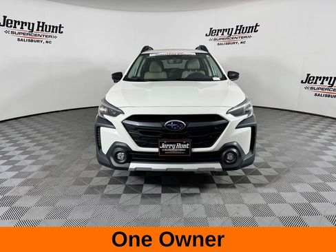 Used 2023 Subaru Outback Limited XT image 5