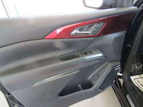 New 2026 Chevrolet Traverse RS AWD/4WD image 28