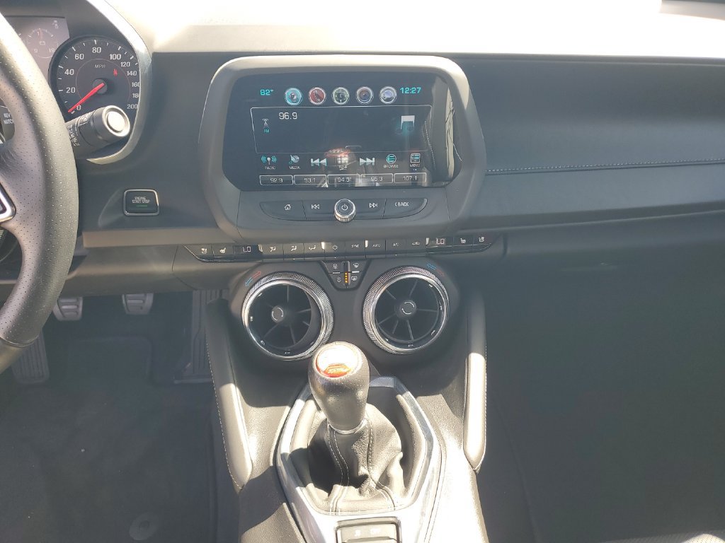 Used 2016 Chevrolet Camaro SS RWD image 15