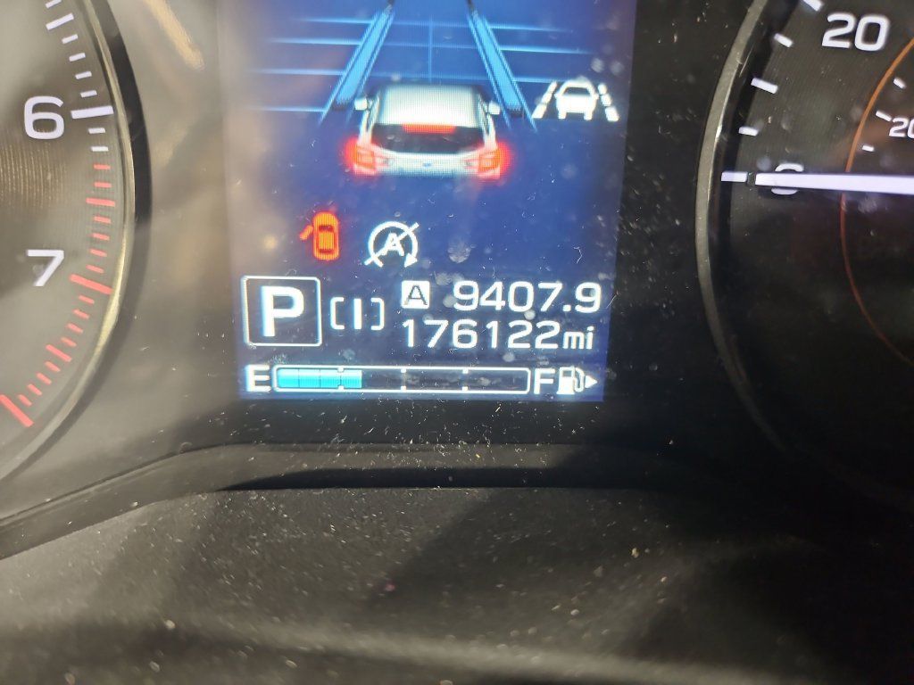 Used 2020 Subaru Crosstrek 2.0i Premium w/ Moonroof Package 2 AWD/4WD image 17