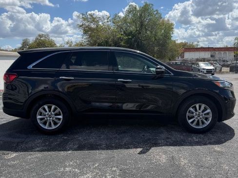 Used 2020 Kia Sorento LX FWD image 6
