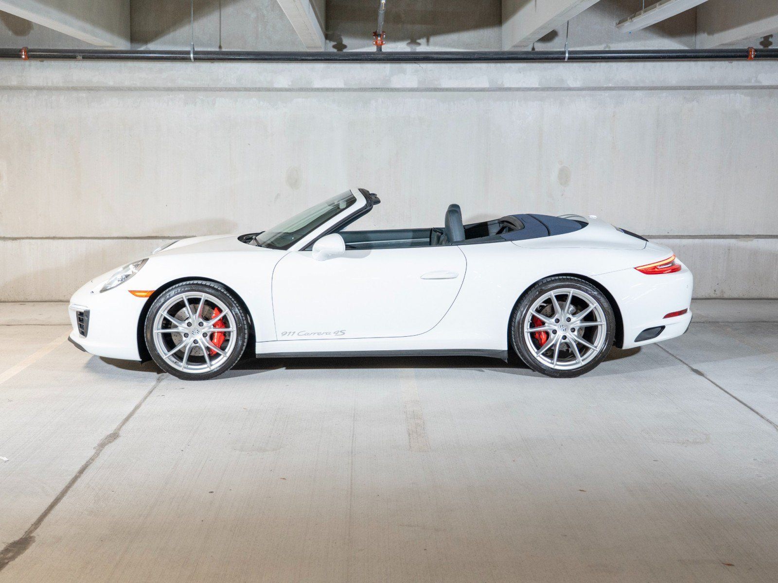 Certified 2017 Porsche 911 Carrera 4S AWD/4WD image 2
