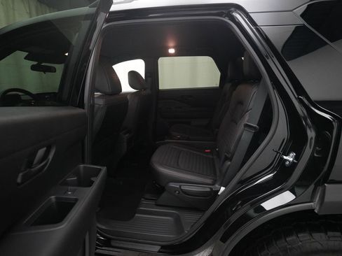 Certified 2025 Nissan Pathfinder Rock Creek image 16