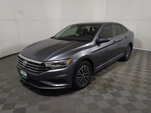 Used 2021 Volkswagen Jetta S w/ Driver Assistance Package FWD image 2