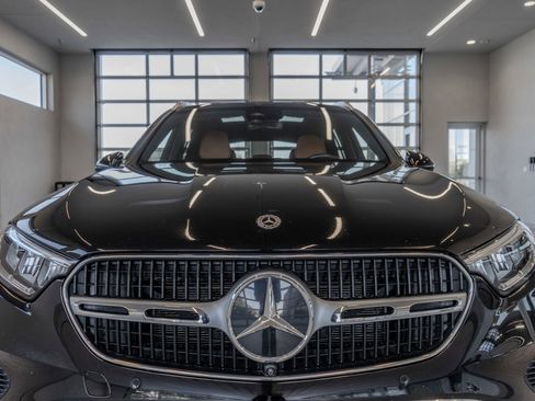 Used 2023 Mercedes-Benz GLC 300 image 22