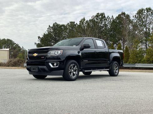 Used 2015 Chevrolet Colorado Z71 image 13
