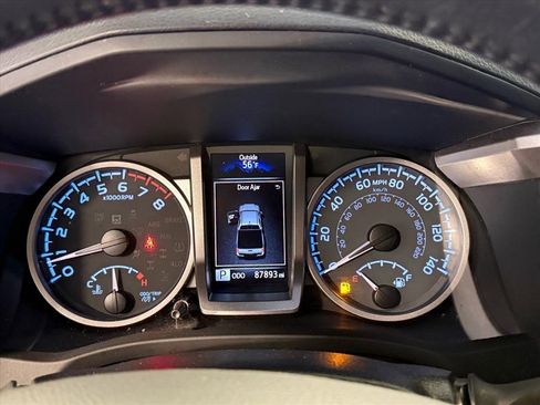 Used 2022 Toyota Tacoma SR5 image 20