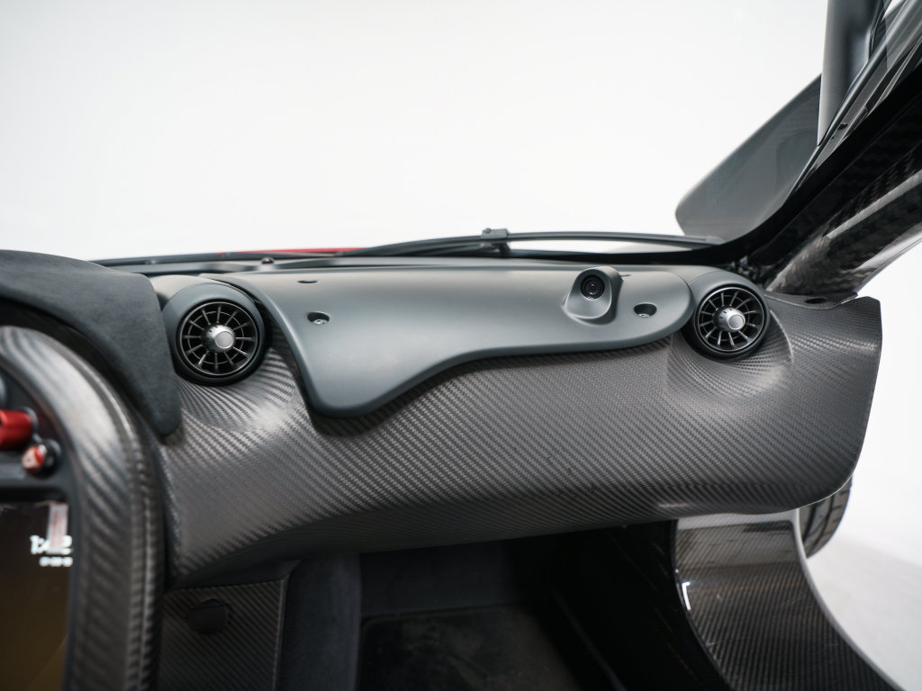 Used 2015 McLaren P1 RWD image 46