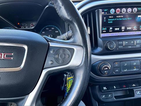 Used 2018 GMC Canyon SLT w/ Driver Alert Package image 11