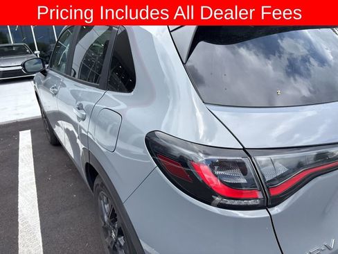 Used 2024 Honda HR-V Sport image 5